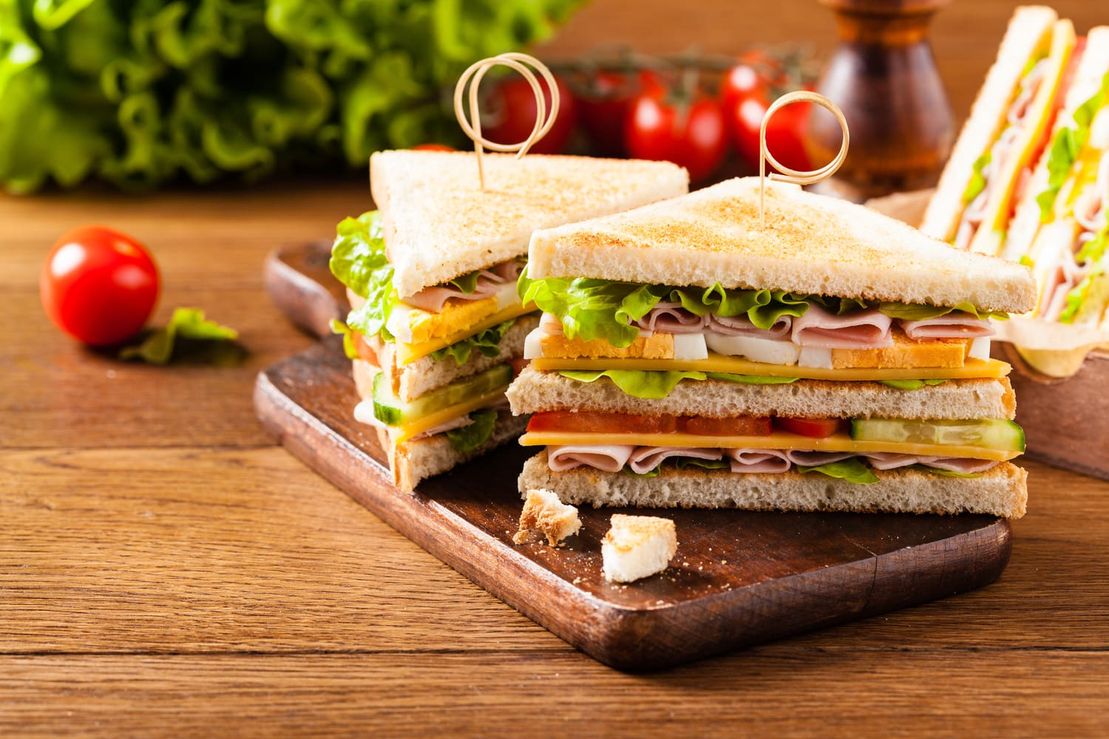 sandwiches variados groumet